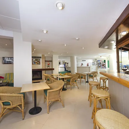 Cheerfulway Valmangude Jardim Aparthotel 3*