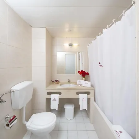 Cheerfulway Valmangude Jardim Aparthotel 3*