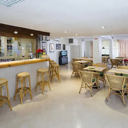Cheerfulway Valmangude Jardim Aparthotel